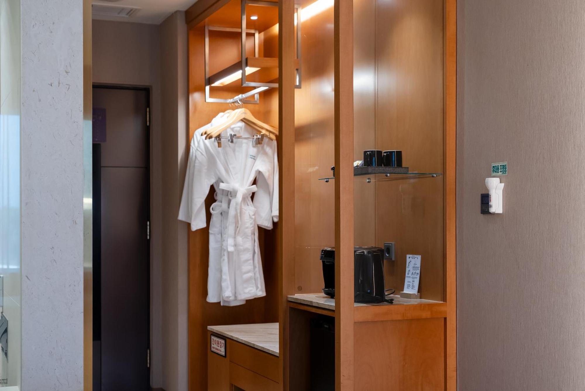 Hotel Interburgo Tegu Kültér fotó